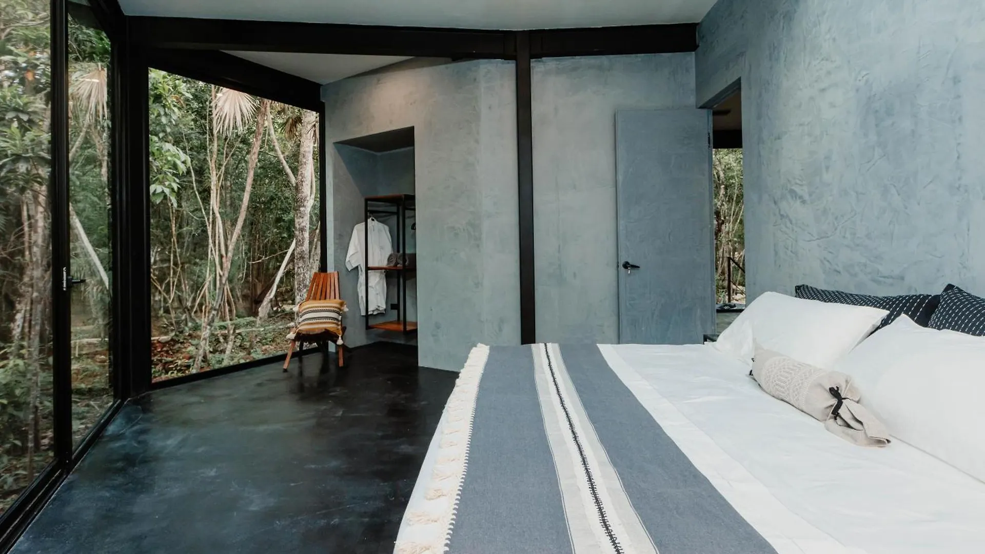 Sota Conceptual Human Space Aparthotel Puerto Morelos