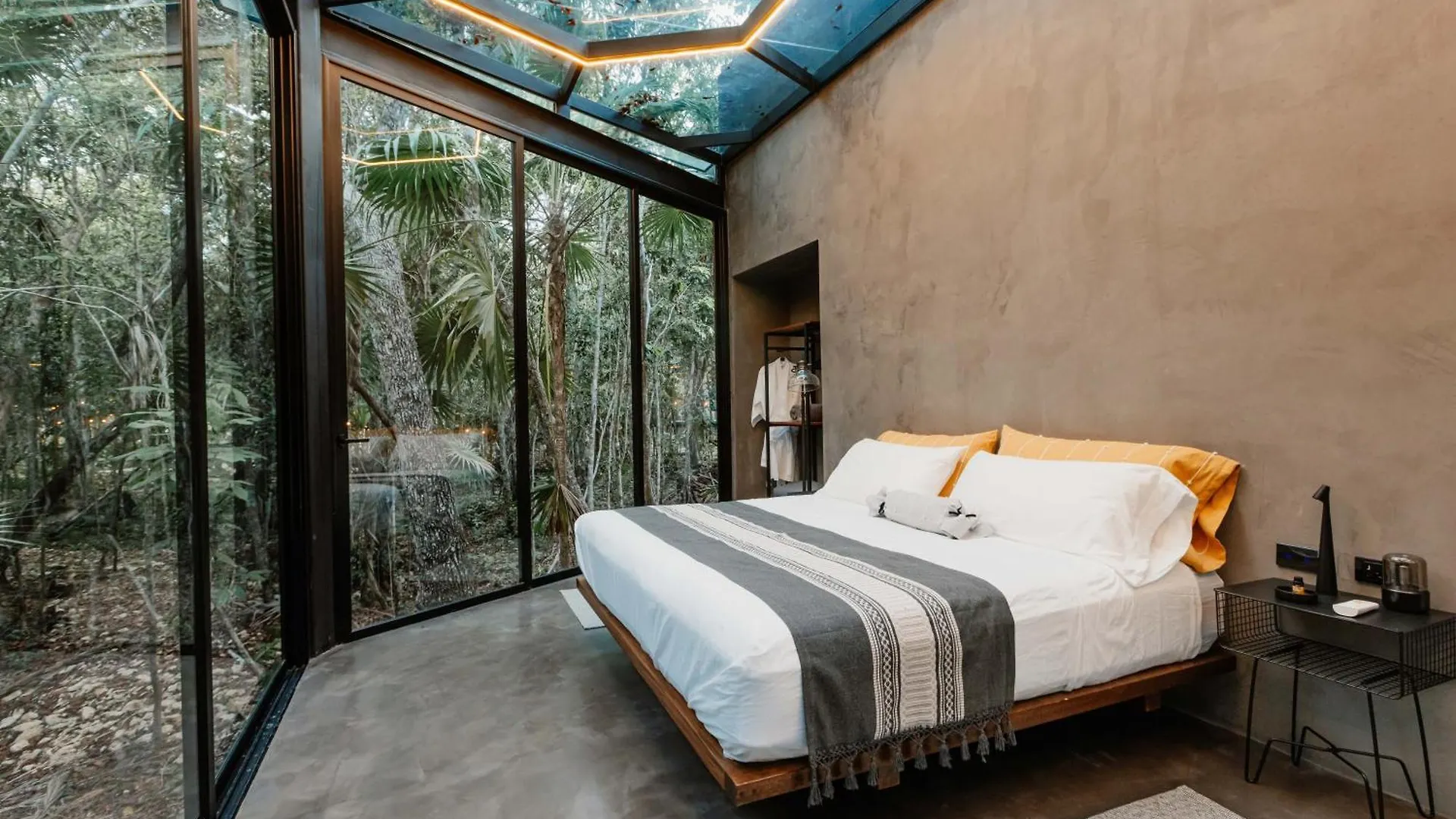 Sota Conceptual Human Space Aparthotel Puerto Morelos