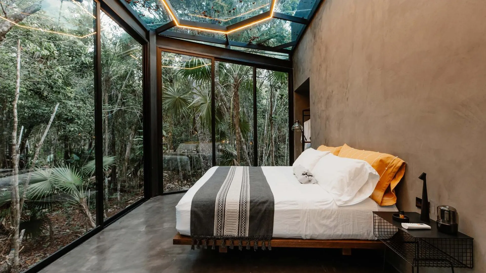 Sota Conceptual Human Space Aparthotel Puerto Morelos Mexico